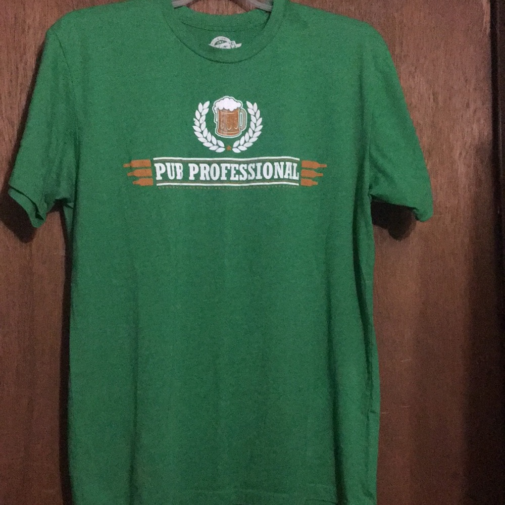 Green graphic tee